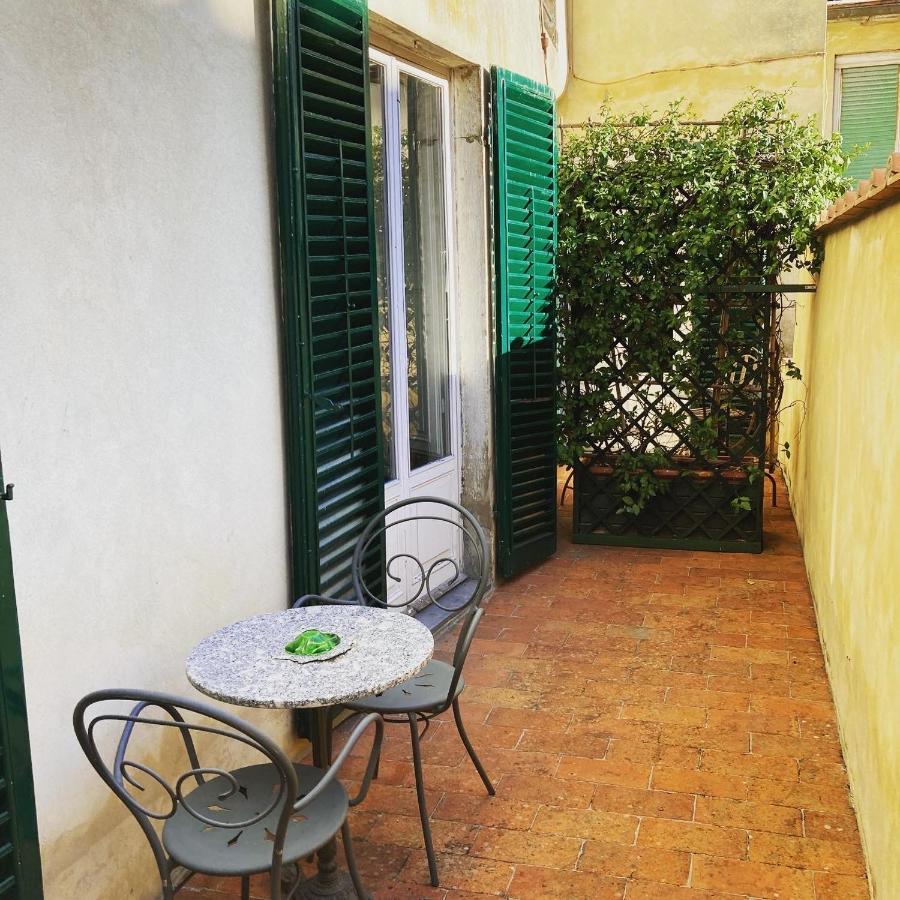 Palazzo Tucci Residenza D'Epoca Bed & Breakfast Lucca Exterior photo
