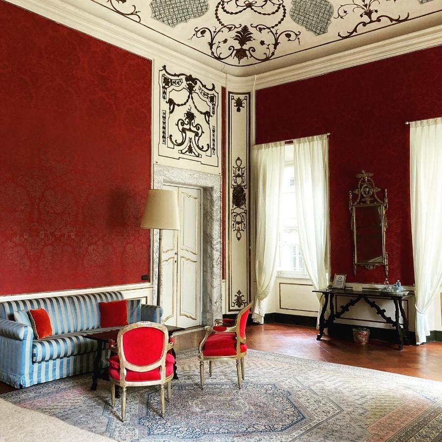 Palazzo Tucci Residenza D'Epoca Bed & Breakfast Lucca Exterior photo