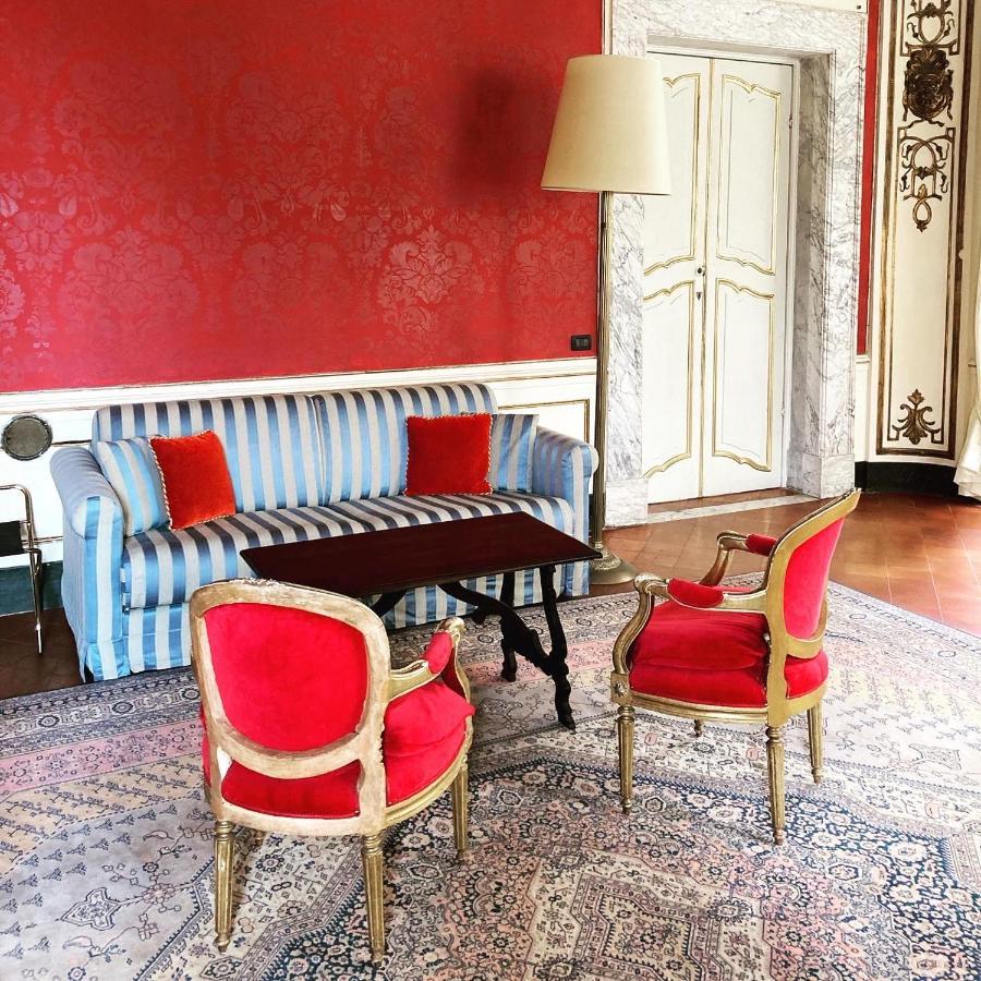 Palazzo Tucci Residenza D'Epoca Bed & Breakfast Lucca Exterior photo