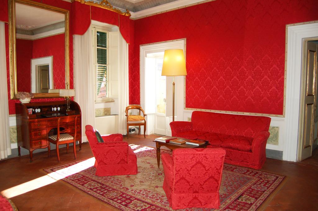 Palazzo Tucci Residenza D'Epoca Bed & Breakfast Lucca Exterior photo
