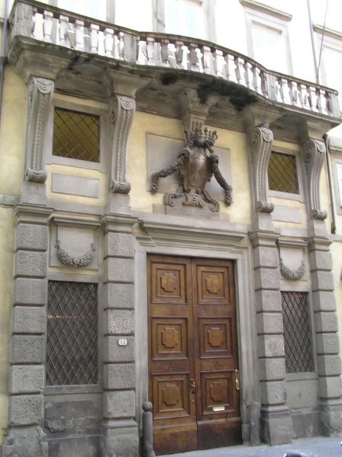 Palazzo Tucci Residenza D'Epoca Bed & Breakfast Lucca Exterior photo